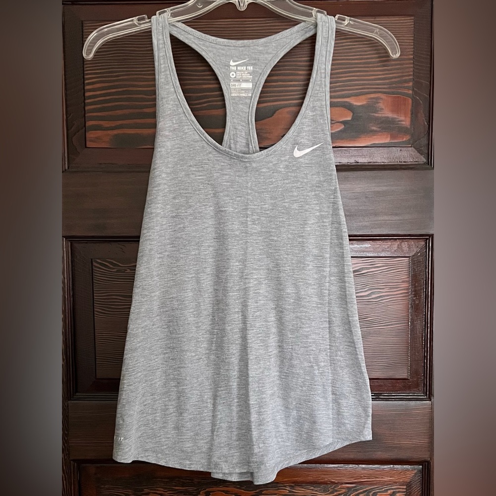 Nike DRI-FIT Tank (Women’s Medium)